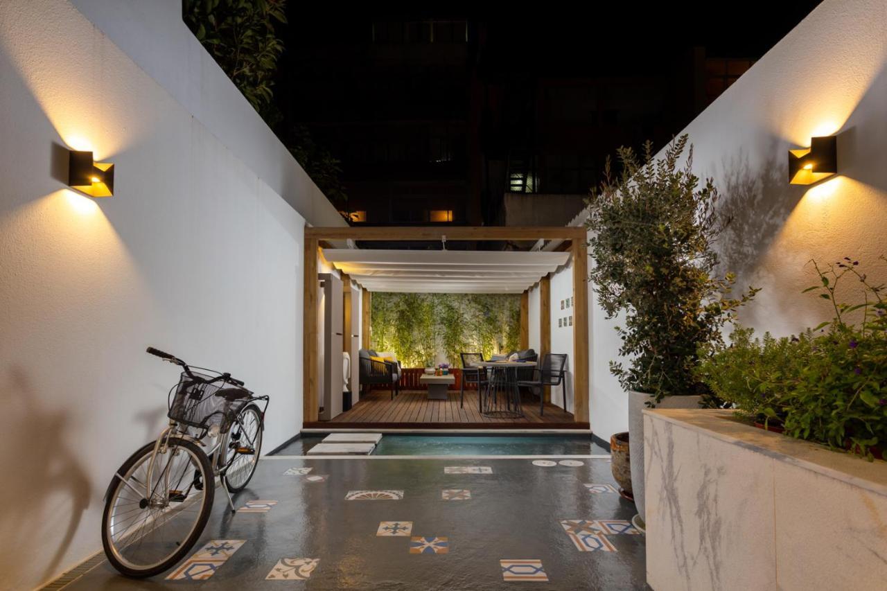 Lejlighed Stupendo- Two Rooms, Patio With Refreshing Pond-center-air Conditioning