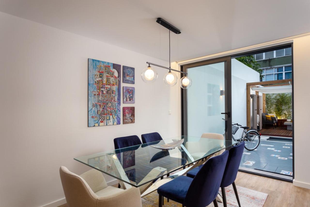 Stupendo- Two Rooms, Patio With Refreshing Pond-center-air Conditioning Lejlighed